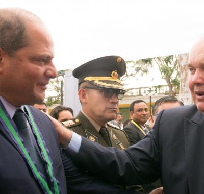 Alcalde Fernando Velasco y Rafael López Aliaga.