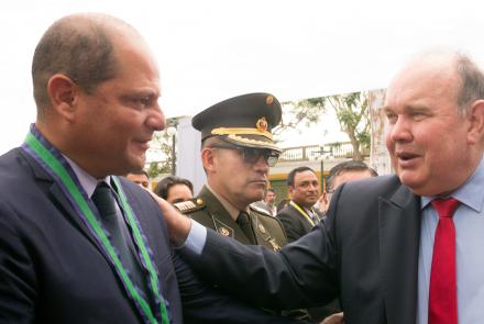 Alcalde Fernando Velasco y Rafael López Aliaga.