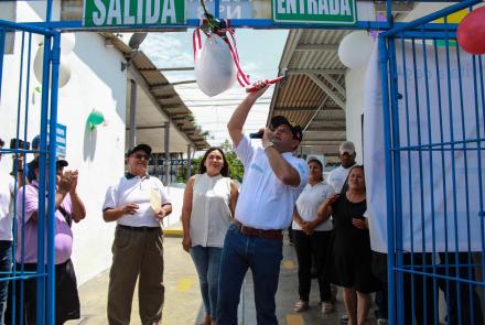 Mercado Los Cedros de Villa finalmente es formal.